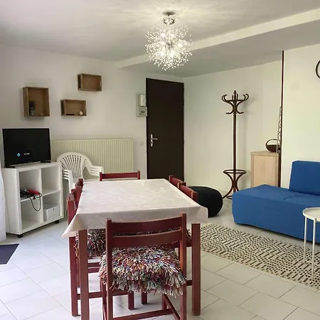 Spacieux T3 Avec Terrasse Et Piscine A - Fr-1-553-287 Apartment *